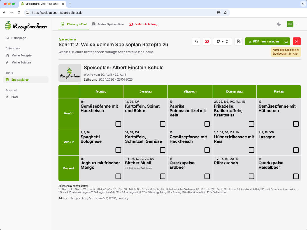 Speiseplan online erstellen für Schulen — Beispiel aus dem Rezeptrechner Speiseplaner mit zwei Menülinien, Allergenkennzeichnung und Fußzeile